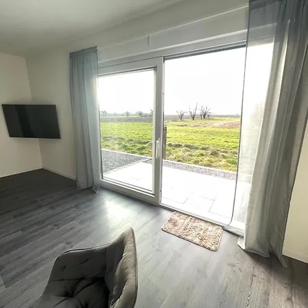 Apartment Haus 19 *